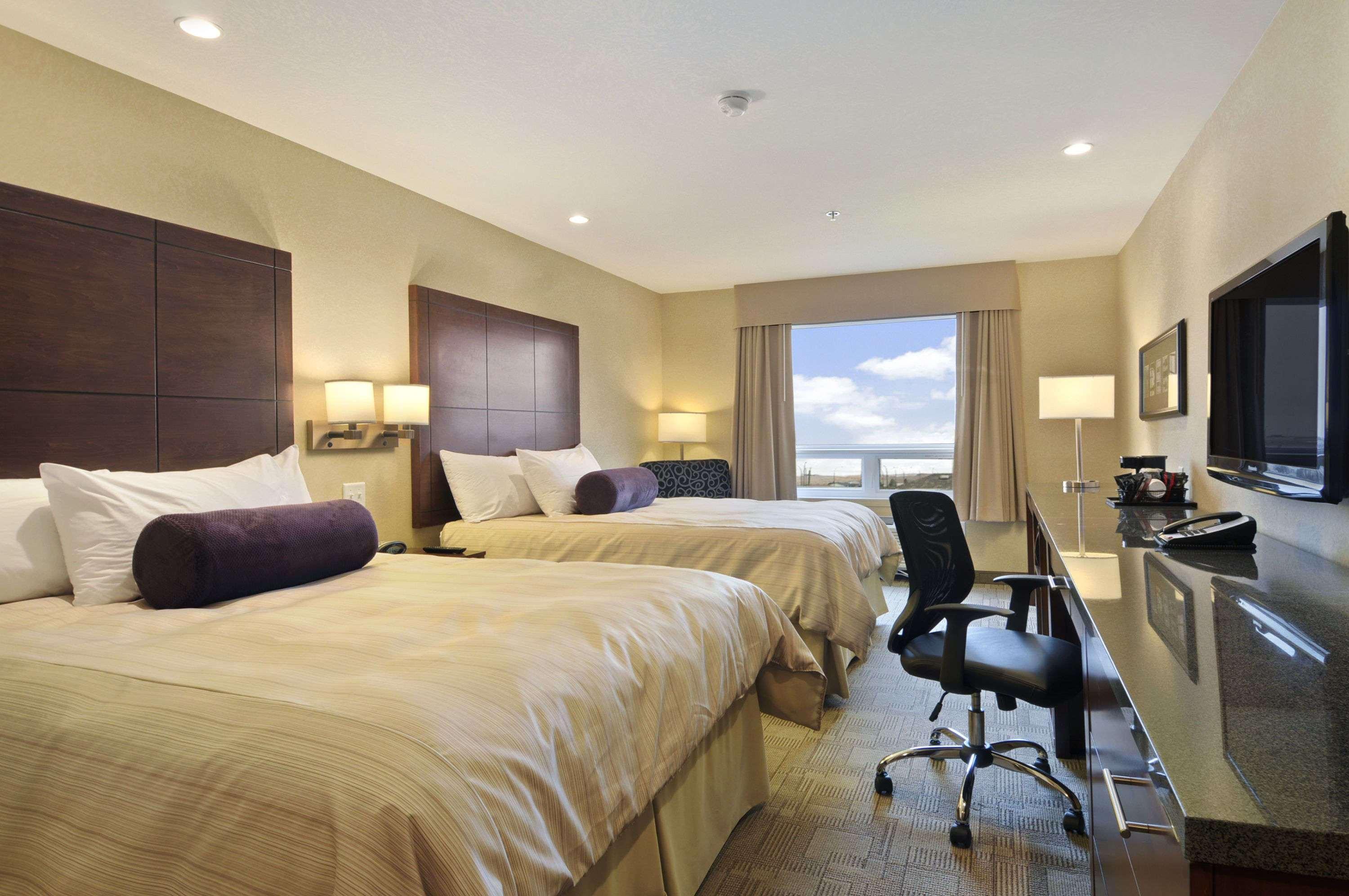 Days Inn By Wyndham Regina Airport West Eksteriør bilde